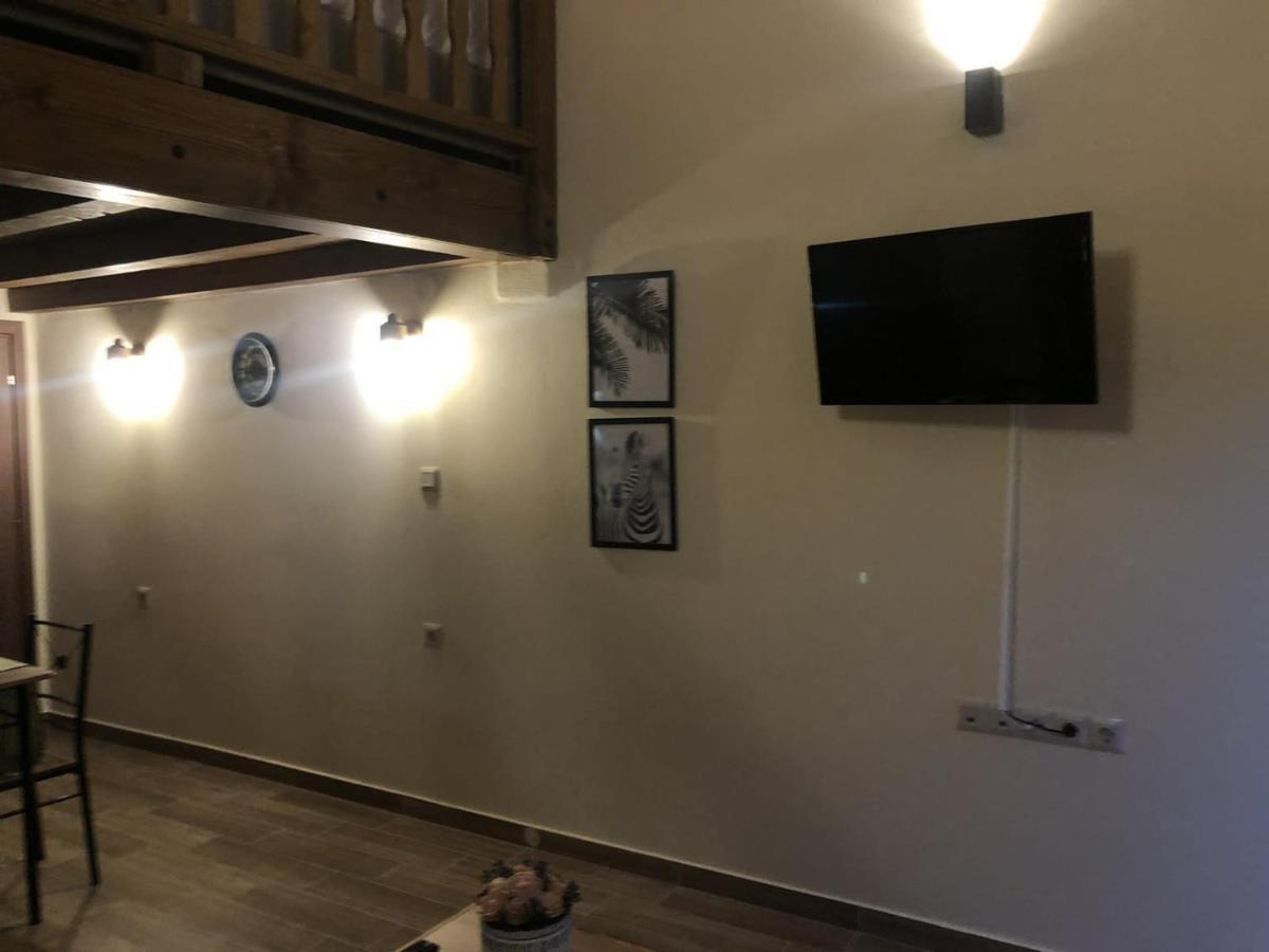 Green Olive Studios 2 Ájiosz Mámasz Kültér fotó